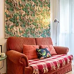 3 Bedroom Close To The Castle Апартаменти *