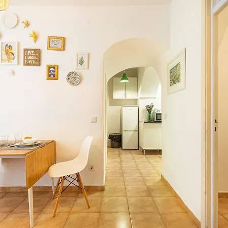 3 Bedroom Close To The Castle Lejlighed *