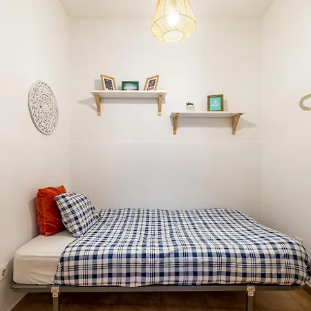 דירה 3 Bedroom Close To The Castle *