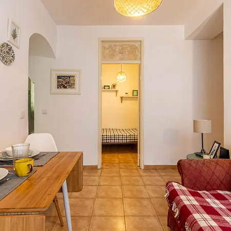 3 Bedroom Close To The Castle * Lisbon