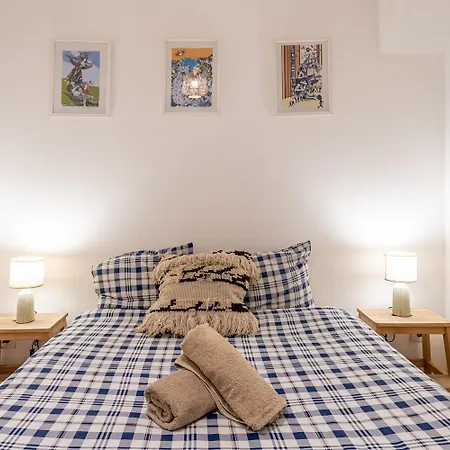 Apartment 3 Bedroom Close To The Castle Lisbon