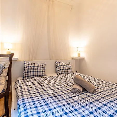 3 Bedroom Close To The Castle * Lisbon